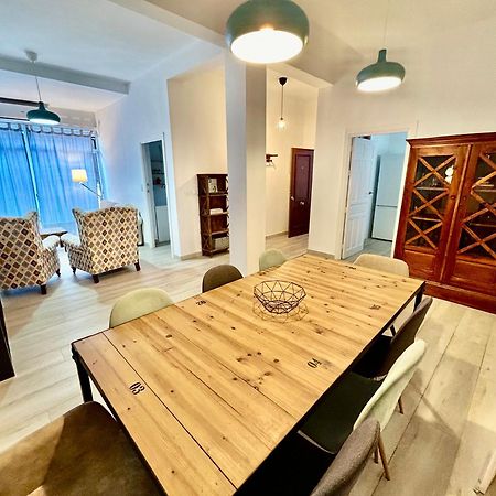 Acogedor Apt 8Pax 4Bdr 2Bth- Cozyhomesevilla2 Exterior photo