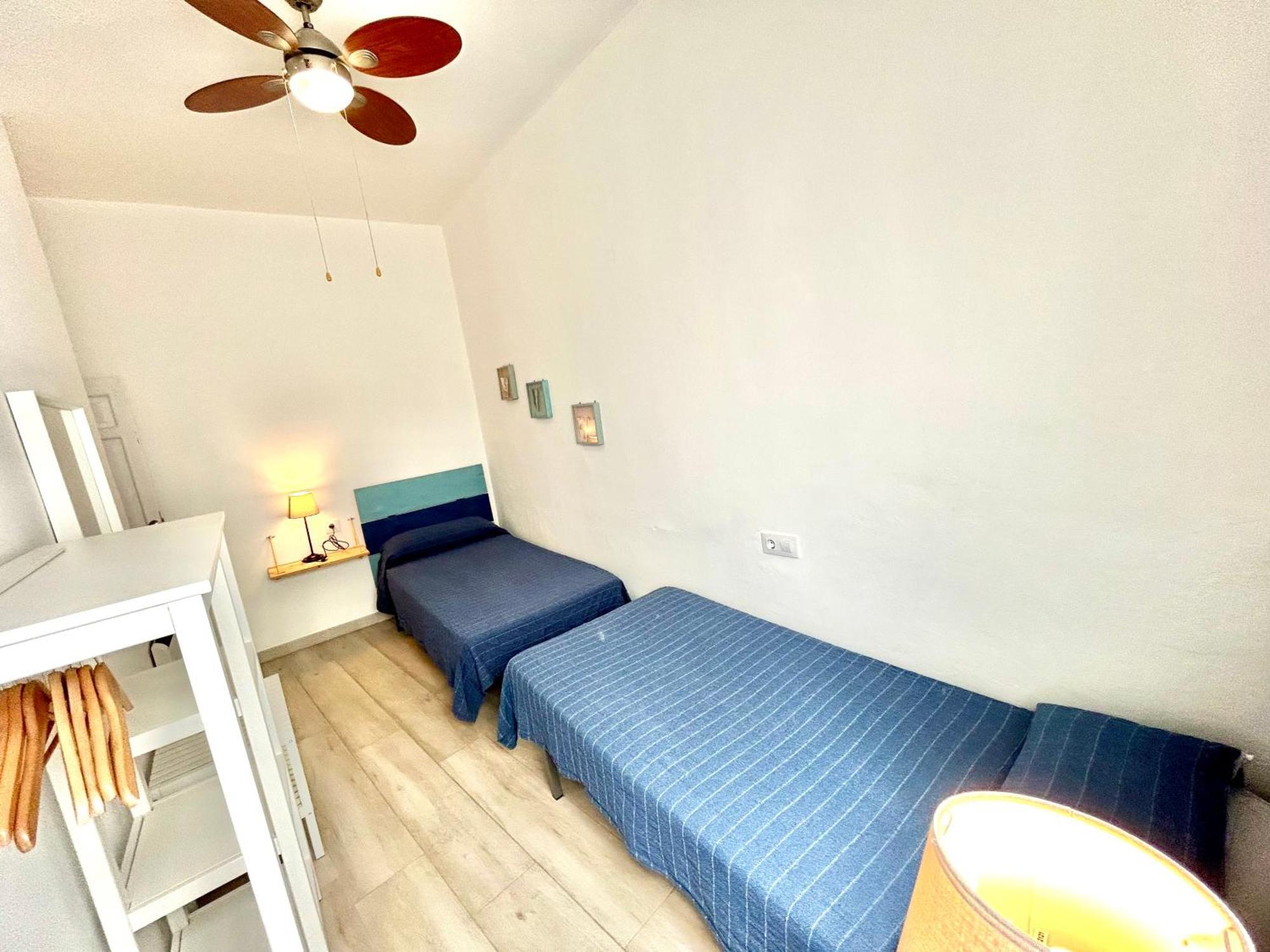 Acogedor Apt 8Pax 4Bdr 2Bth- Cozyhomesevilla2 Exterior photo